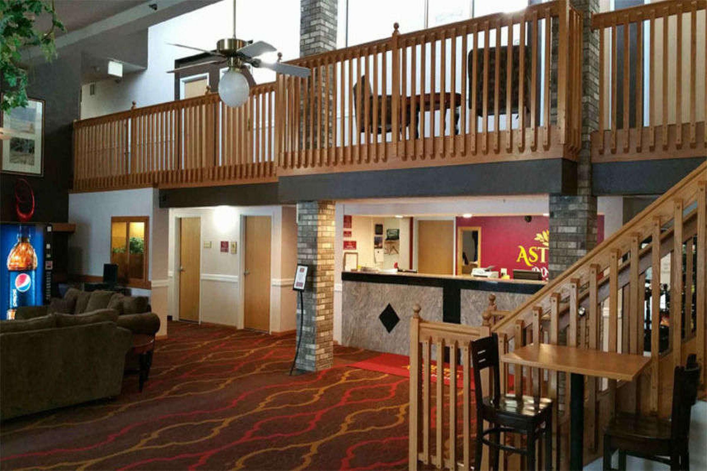 Lexington Inn And Suites New Prague Exterior photo