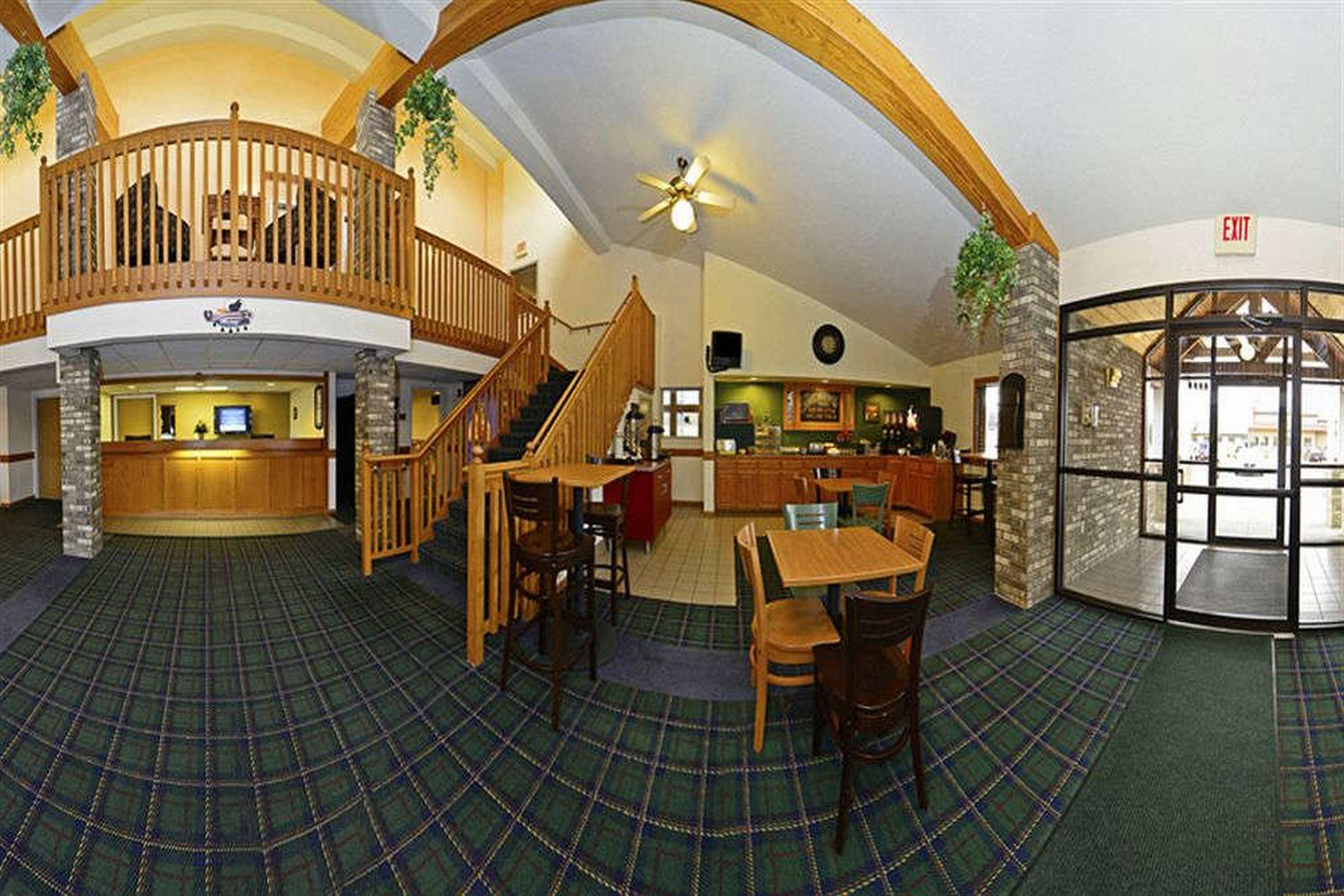 Lexington Inn And Suites New Prague Exterior photo